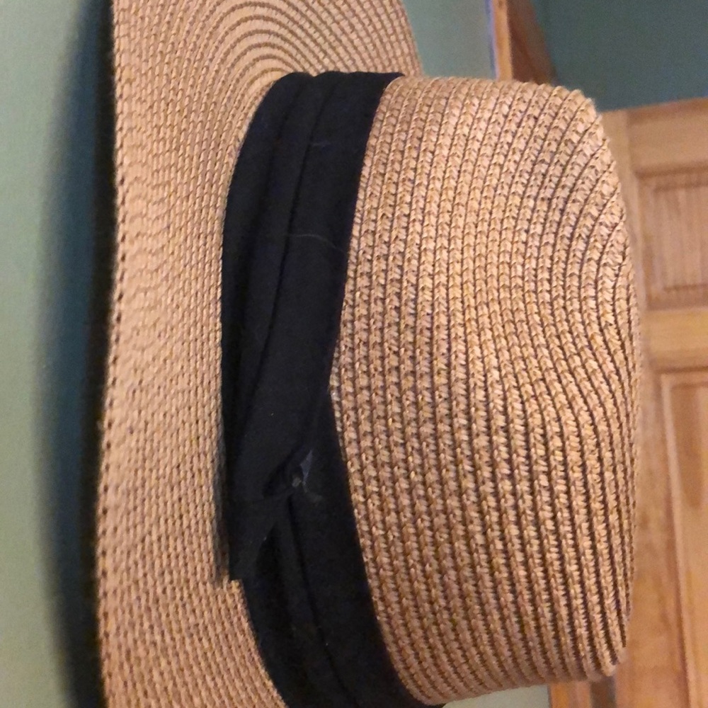 Summer Hat - Picture 2 of 3